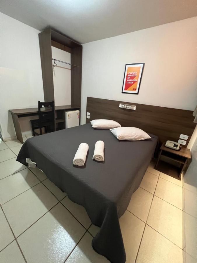 Hotel Castro Itumbiara Kültér fotó